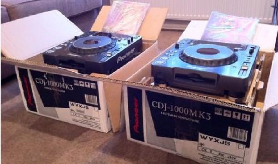 Pioneer CDJセット DJM-800 CDJ1000MK3 テクニクス Pioneer DJ CDJ-1000MK3/DJM-800 Package with Coffin Case