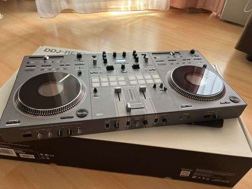 imagen de Pioneer DJ DDJ-REV7 Controlador de DJ profesional_1