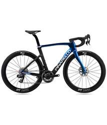 imagen de 2026 Pinarello Dogma F SRAM Red Etap AXS Road Bike_1