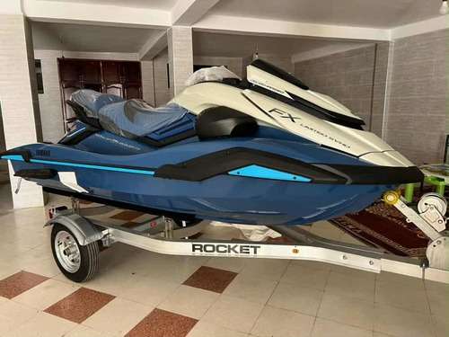 imagen de 2025 Yamaha WaveRunner FX Cruiser SVHO Jetski_1