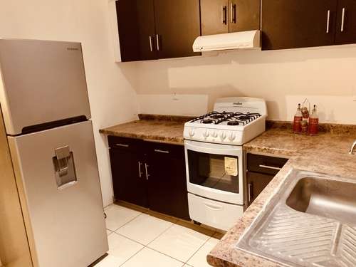 imagen de Se renta casa en Las Ceibas _2