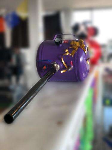 imagen de DETONADOR DE CONFETTI _2