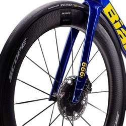 imagen de 2025 Bianchi OLTRE RC Founder Edition_2
