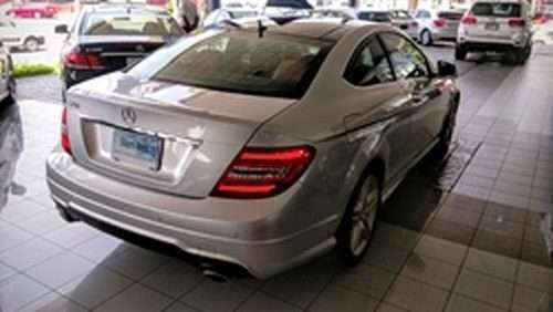 imagen de MERCEDES BENZ C 350COUPE_3