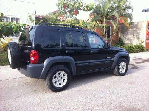 imagen de Jeep Liberty 2004 en Venta_3