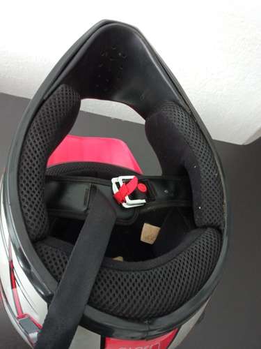 imagen de CASCO MARCA CAN_3