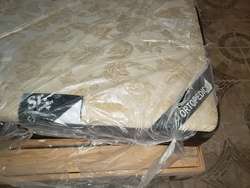imagen de Matrimonial bed frame and mattress_3