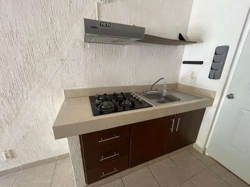 imagen de Departamento en fraccionamiento la calma _3