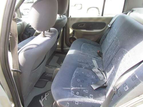 imagen de Carro Nissan Platina 2005_4