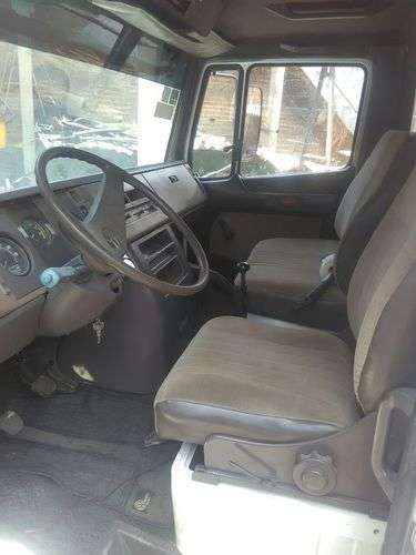 imagen de Camion de Volteo Mercedes 92_4