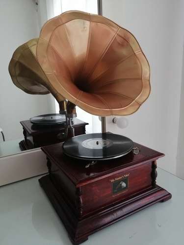 imagen de Phonograph_4