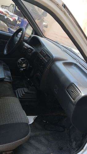 imagen de nissan estaquitas _5