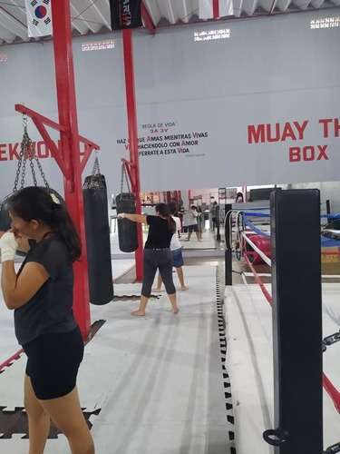 imagen de Instalaciones CEAR Gym_5