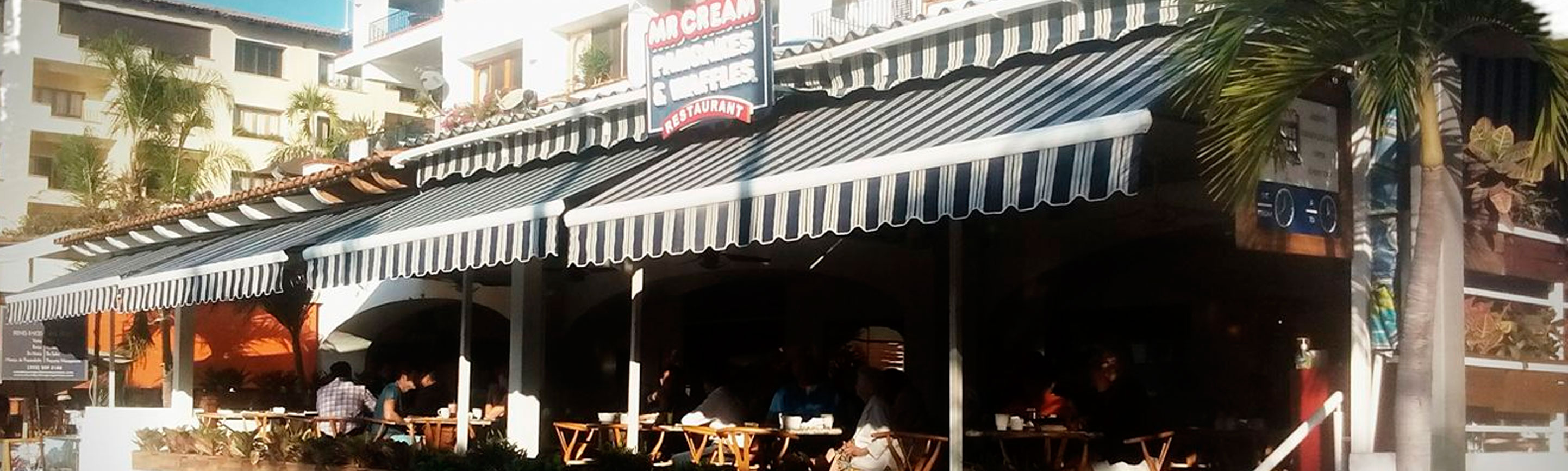 Mano a Mano Mr. Cream Pancakes and Waffles